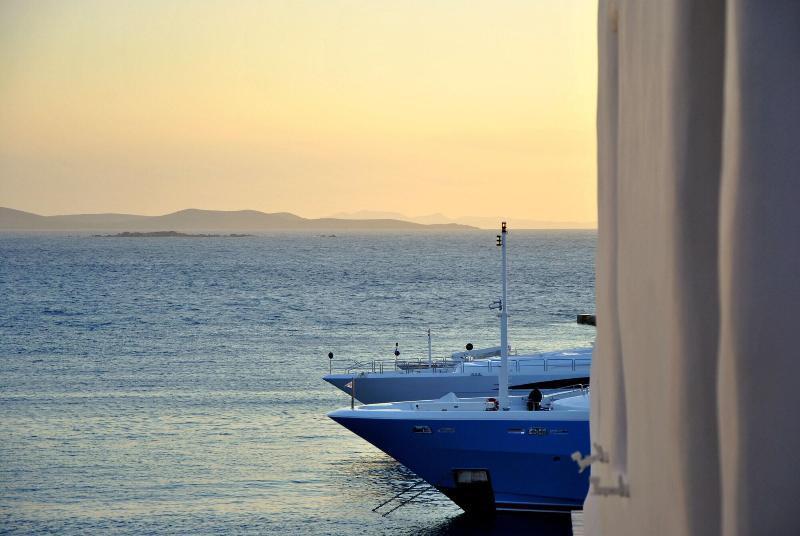 Riva Suites - Adults Only Mykonos Town Luaran gambar